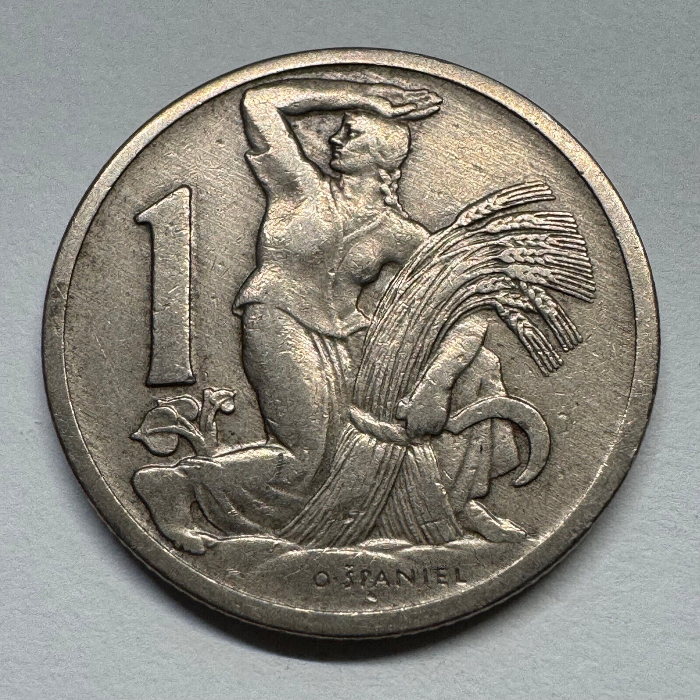 1924 Czechoslovakia 1 Koruna - Beautiful Coin - #B-057