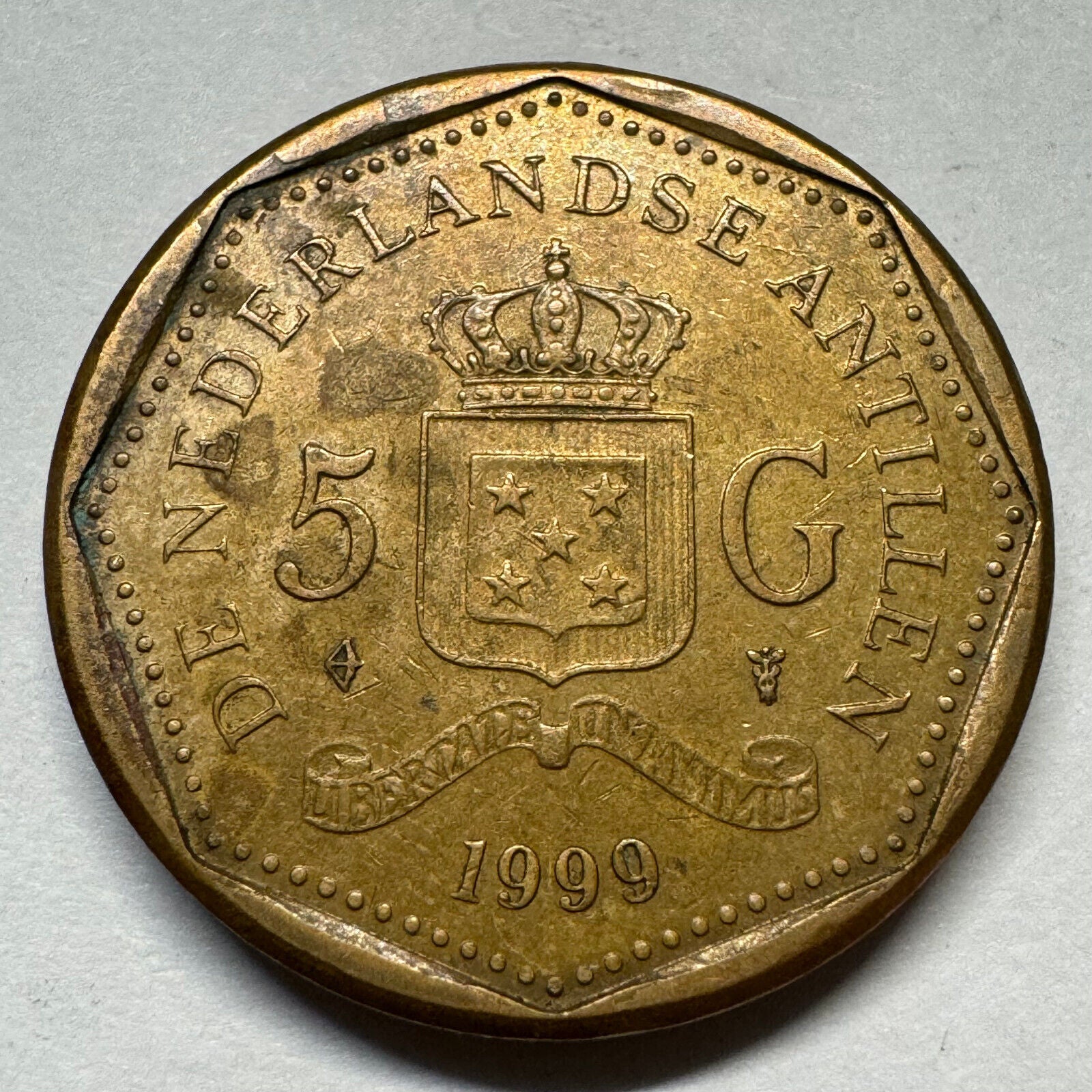 1999 Netherlands Antilles 5 Gulden - Beautiful Coin - #A-006