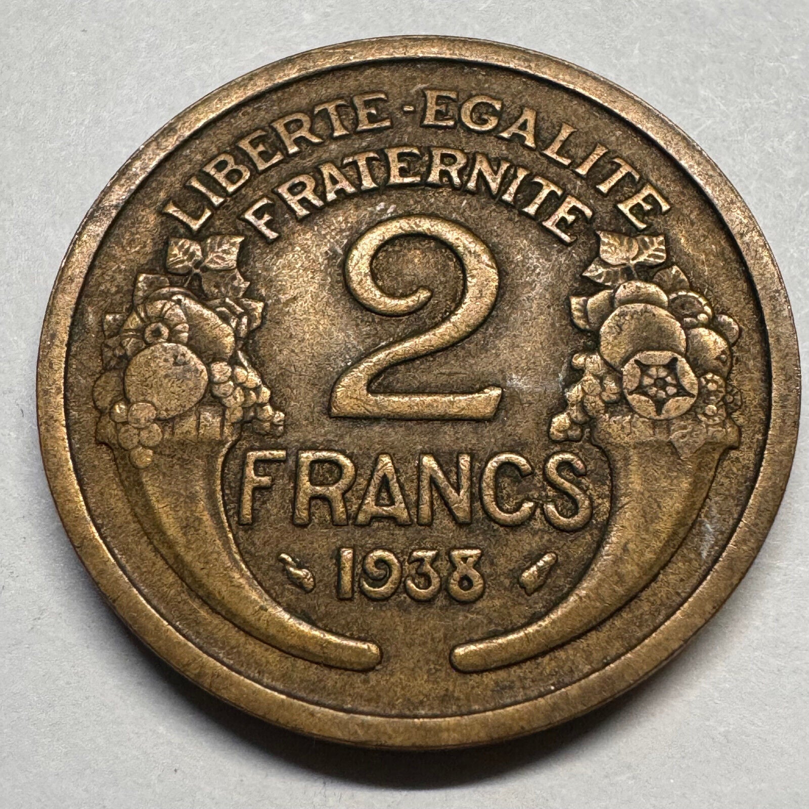 1938 France 2 Francs - Beautiful Coin - #A-052