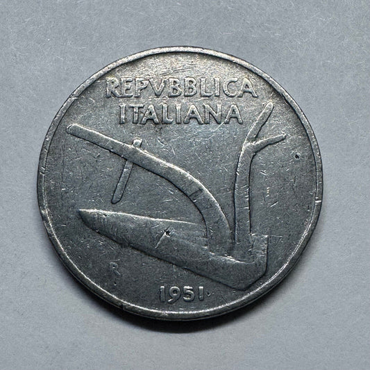 1951 Italy 10 Lire - Beautiful Coin - #B-024