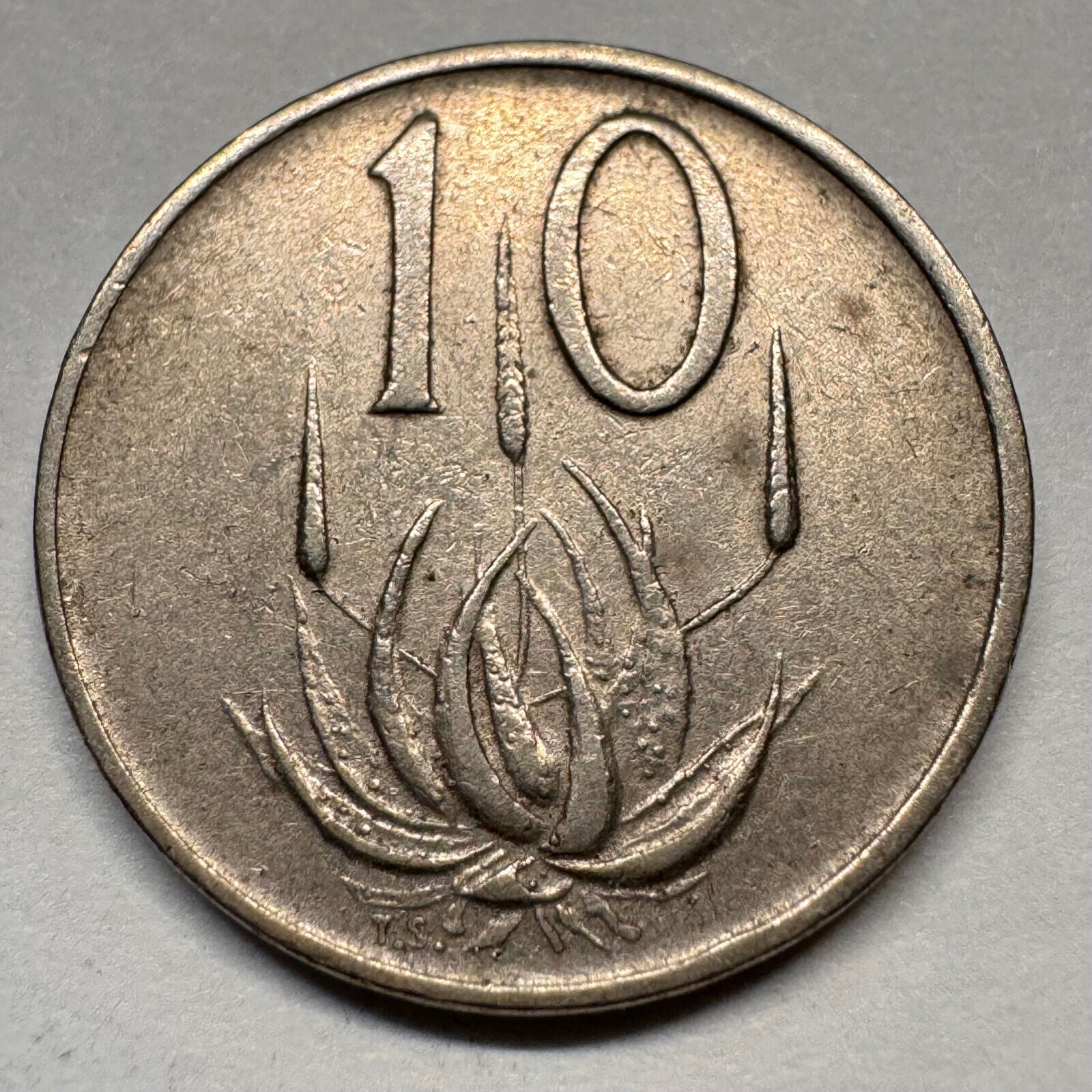 1971 South Africa 10 Cents - Beautiful Coin - #A-056