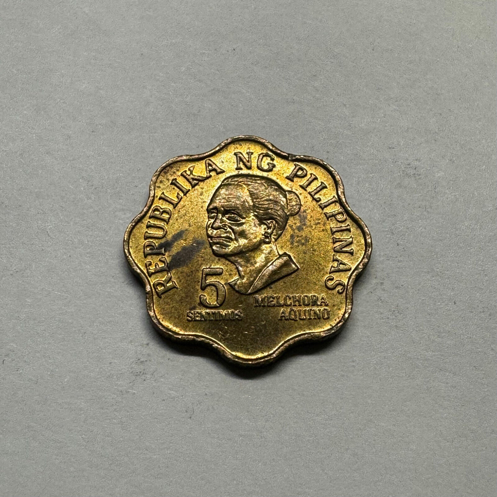1975 Philippines 5 Sentimos - Beautiful Coin - #A-005