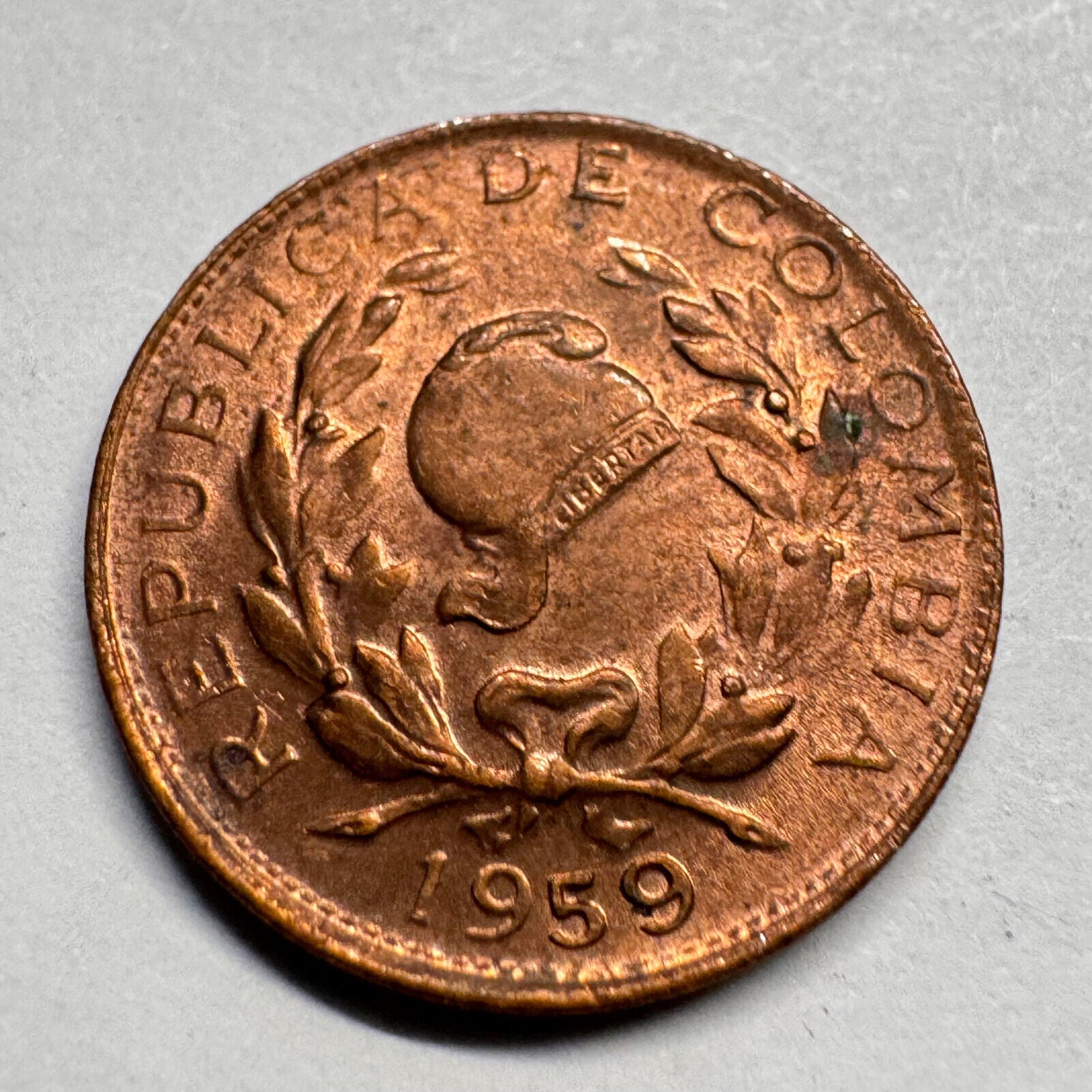 1959 Colombia 1 Centavo - Beautiful Coin - #A-038