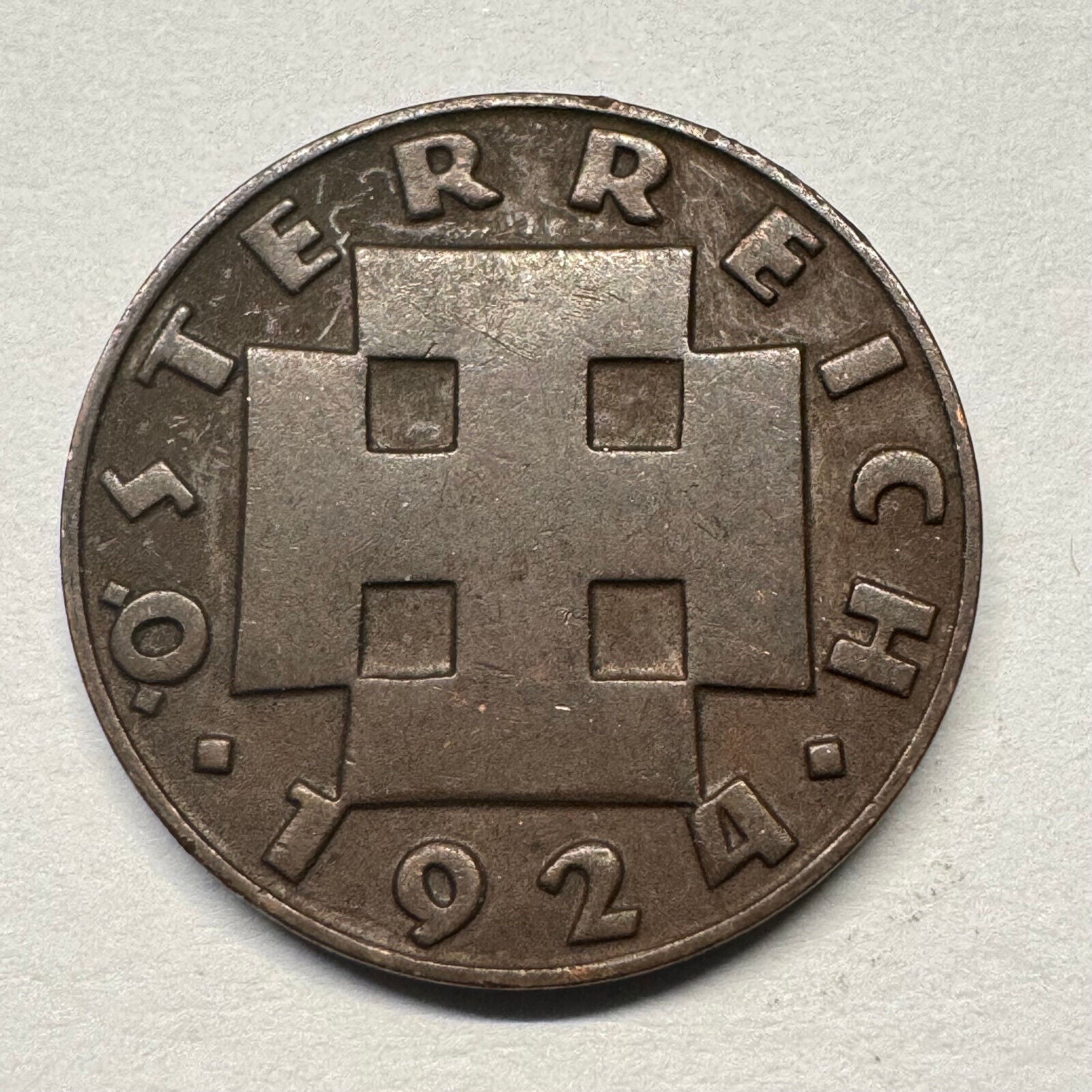 1924 Austria 200 Kronen - Beautiful Coin - #B-042