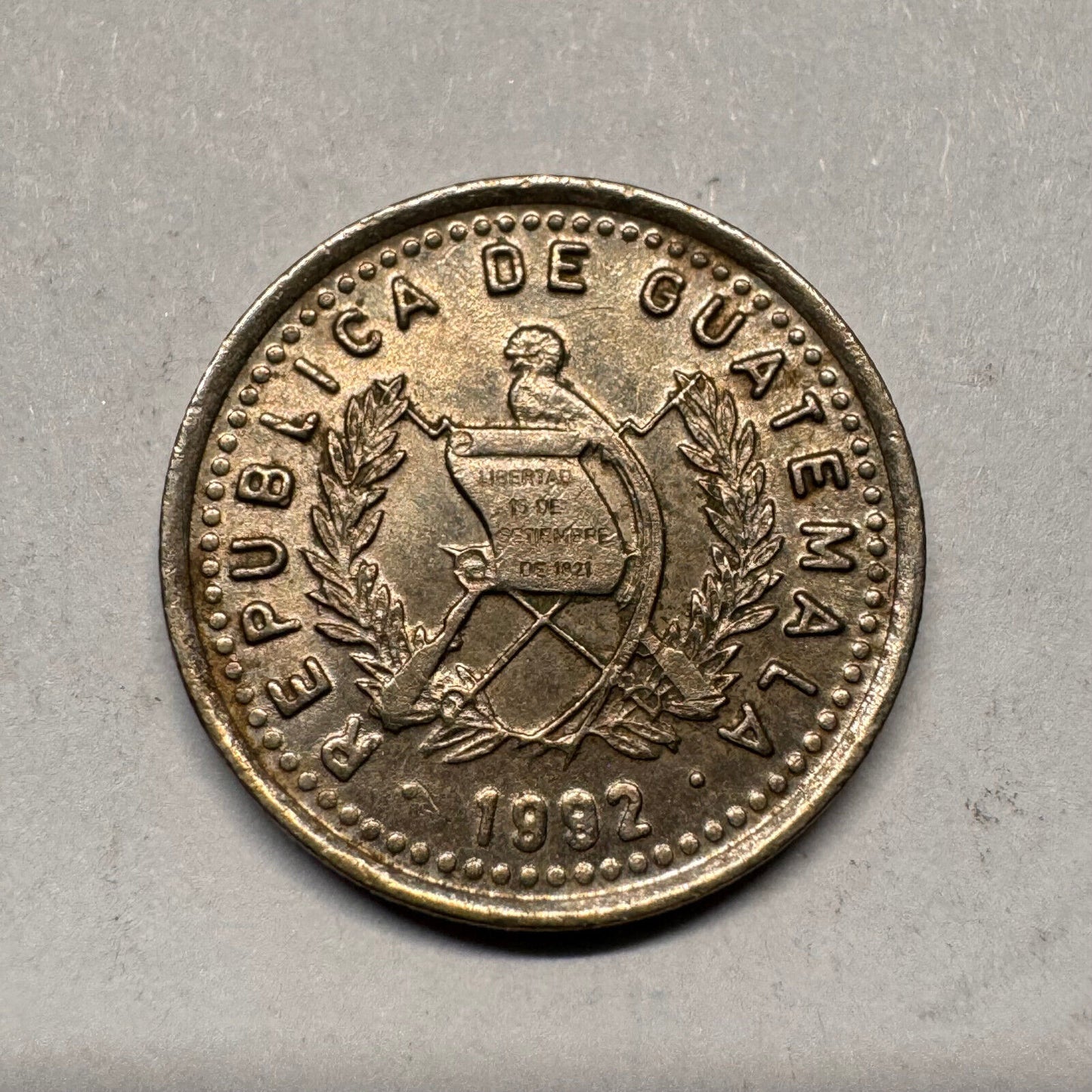 1992 Guatemala 5 Centavos - Beautiful Coin - #A-022