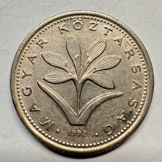 1992 Hungary 2 Forint - Beautiful Coin - #A-028