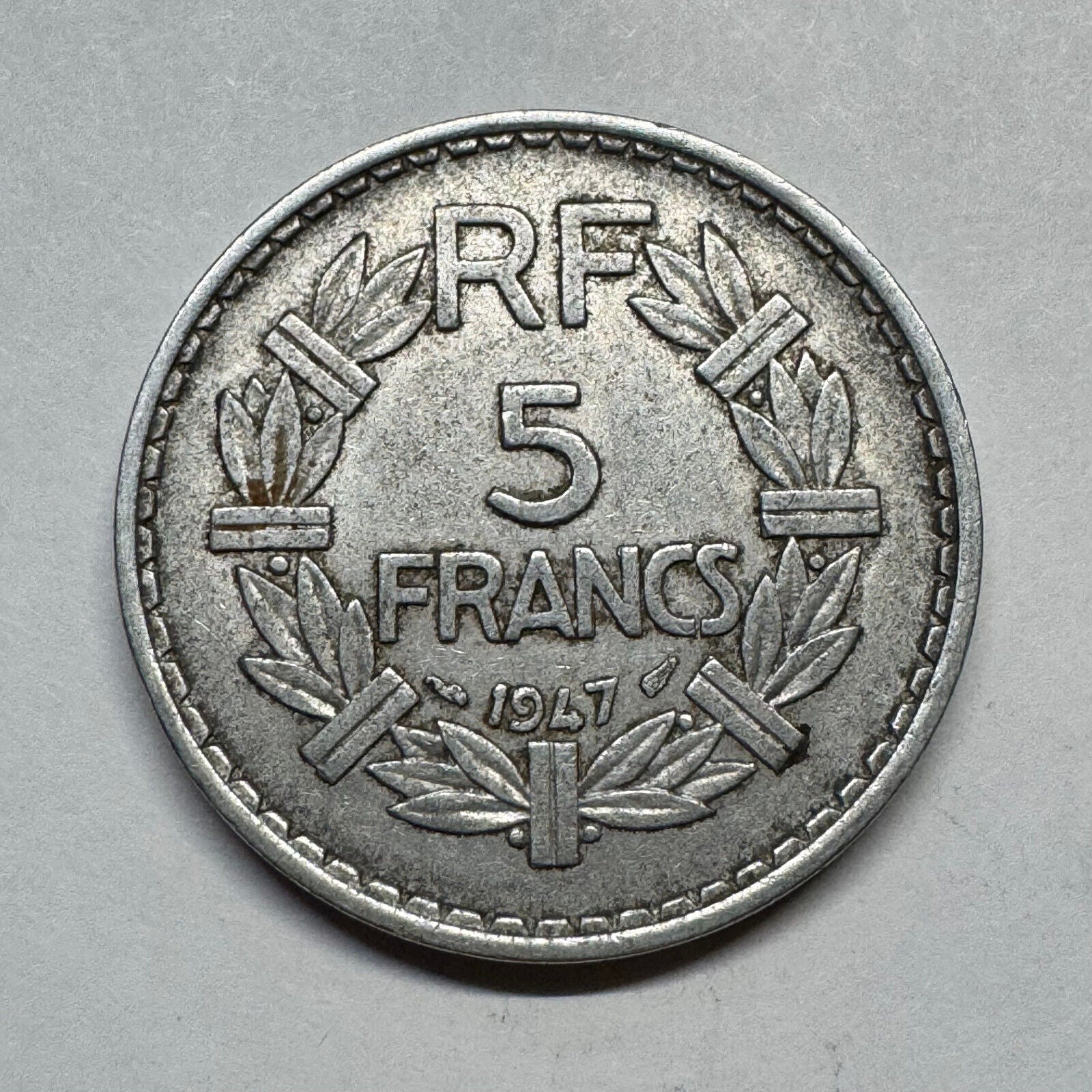 1947 France 5 Francs - Beautiful Coin - #B-002