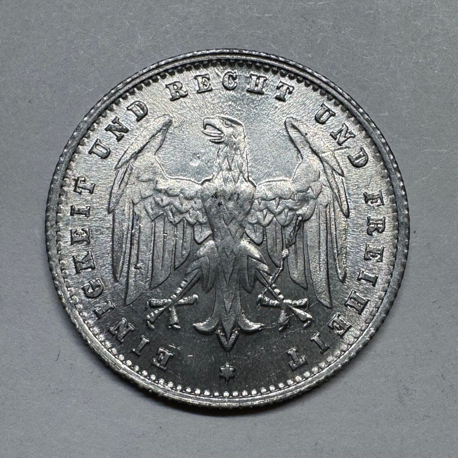 1923 Germany 200 Mark - Beautiful Coin - #B-021